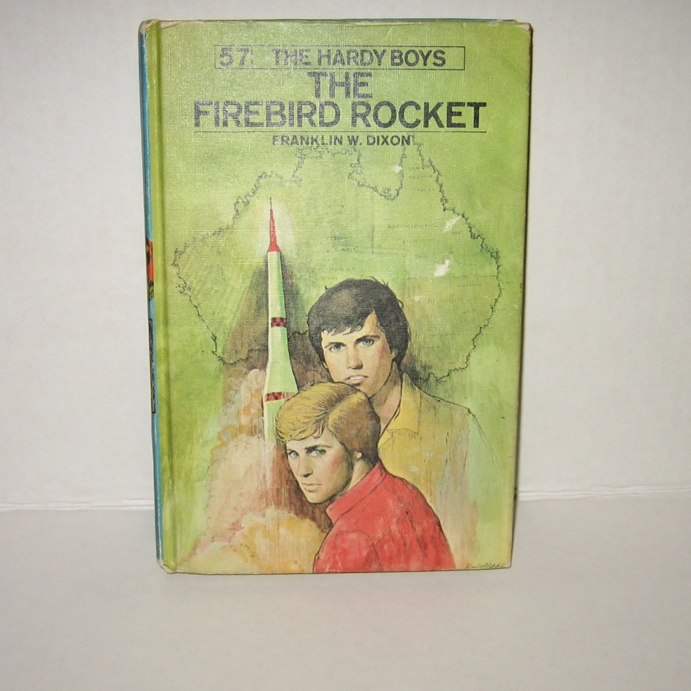 Collectible HARDY BOYS "The Fire Bird Rocket Book